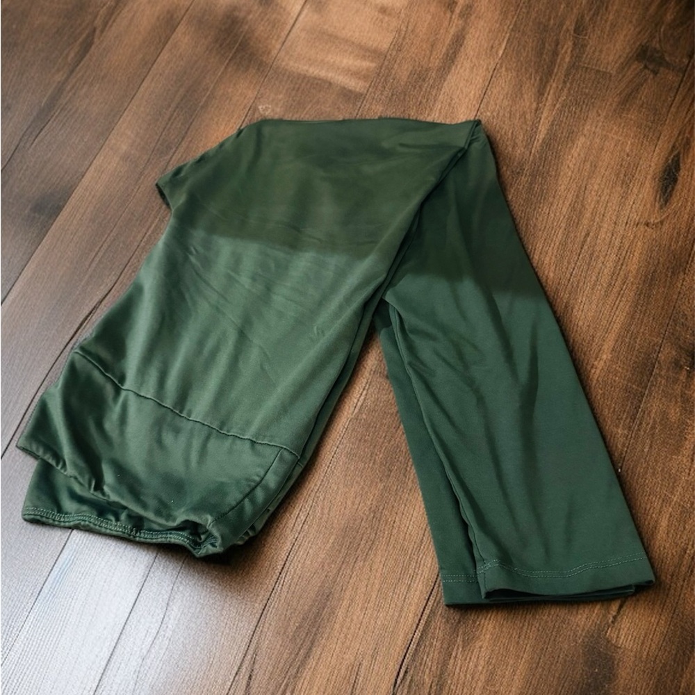 LuLaRoe Women's Dark Green Leggings